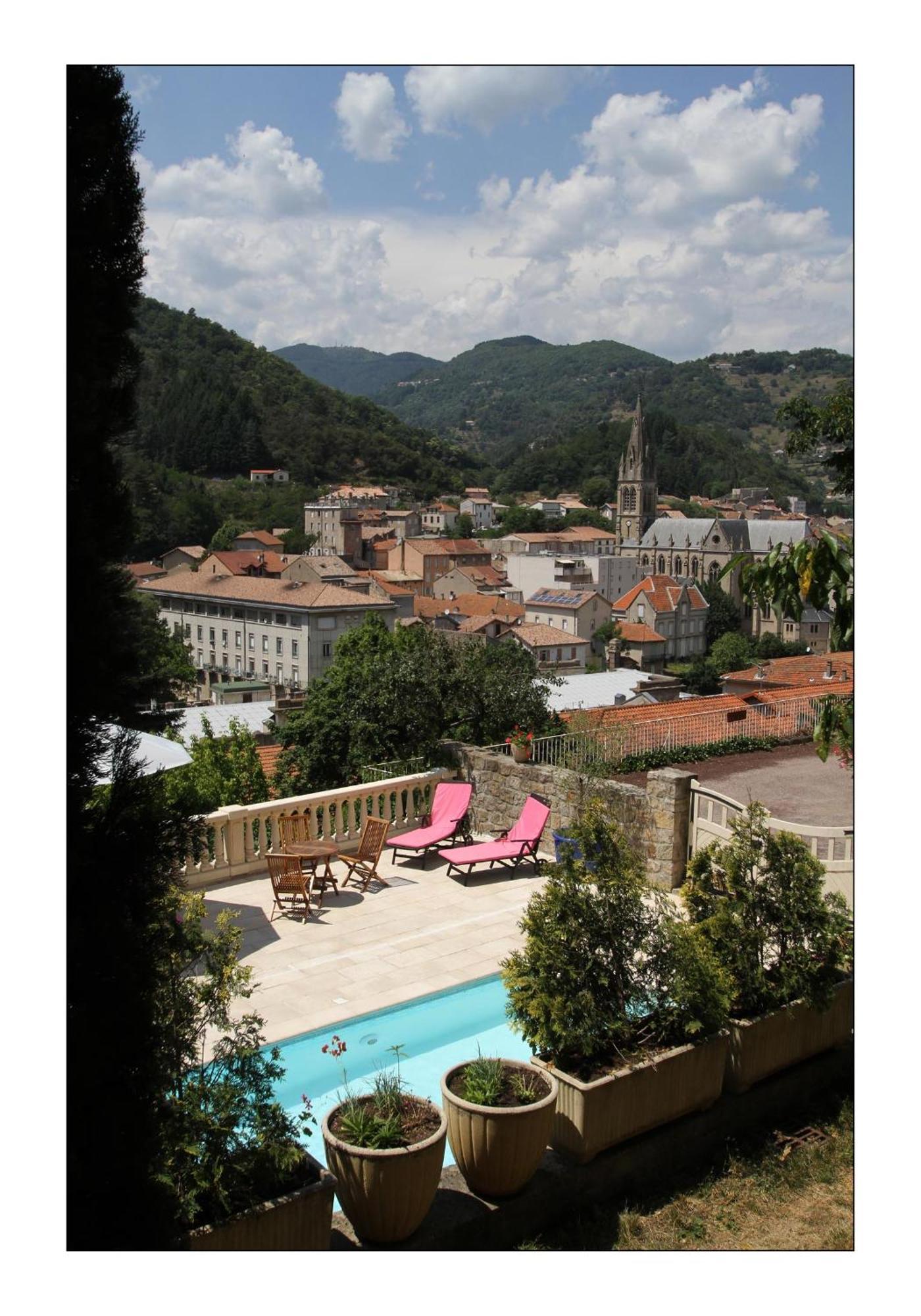 Villa Aimee Luxury Apartments With Heated Pool Vals-les-Bains Luaran gambar