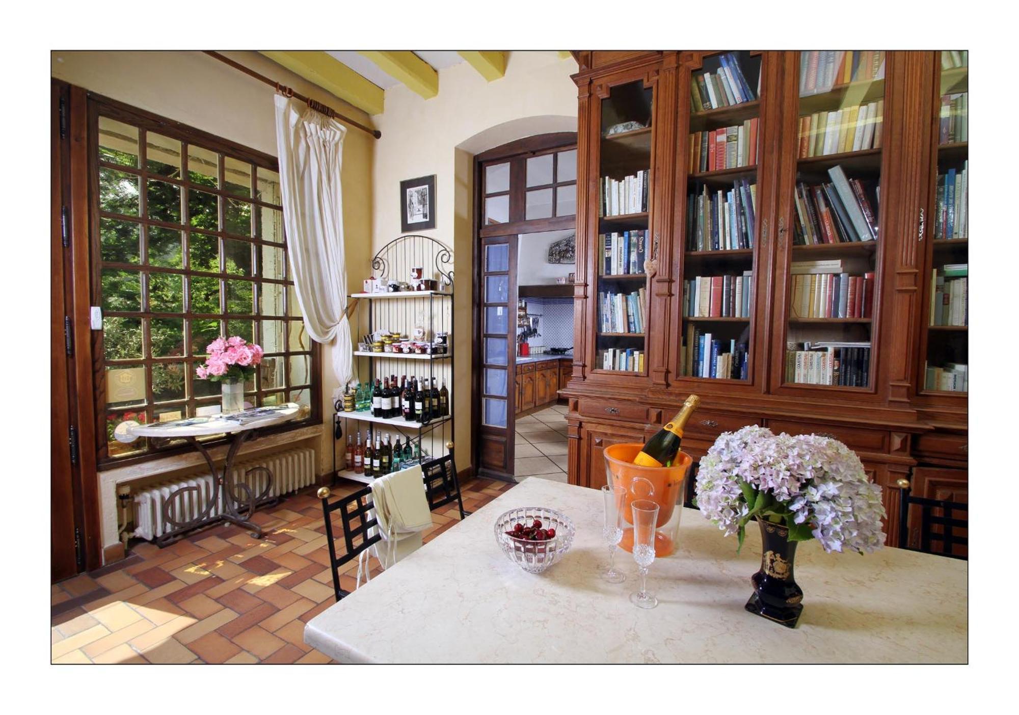 Villa Aimee Luxury Apartments With Heated Pool Vals-les-Bains Luaran gambar